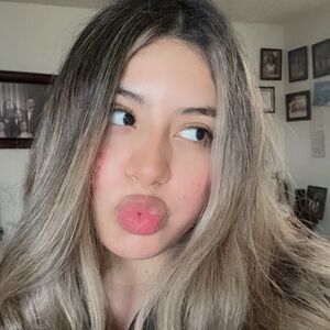 Meet your Posher, Wendy